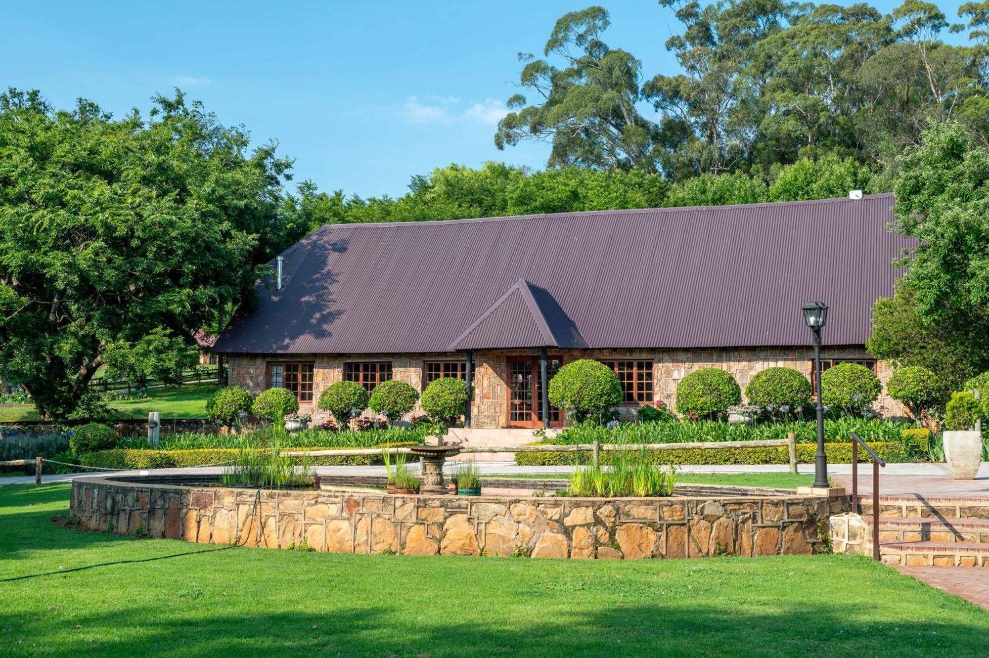 Walkersons Hotel & Spa Dullstroom Esterno foto