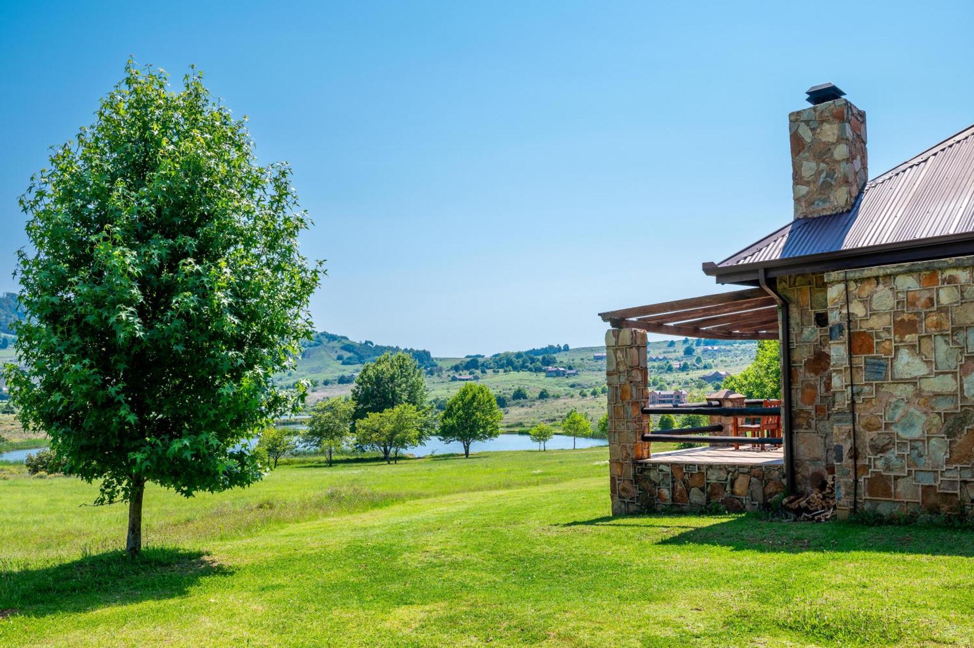 Walkersons Hotel & Spa Dullstroom Esterno foto