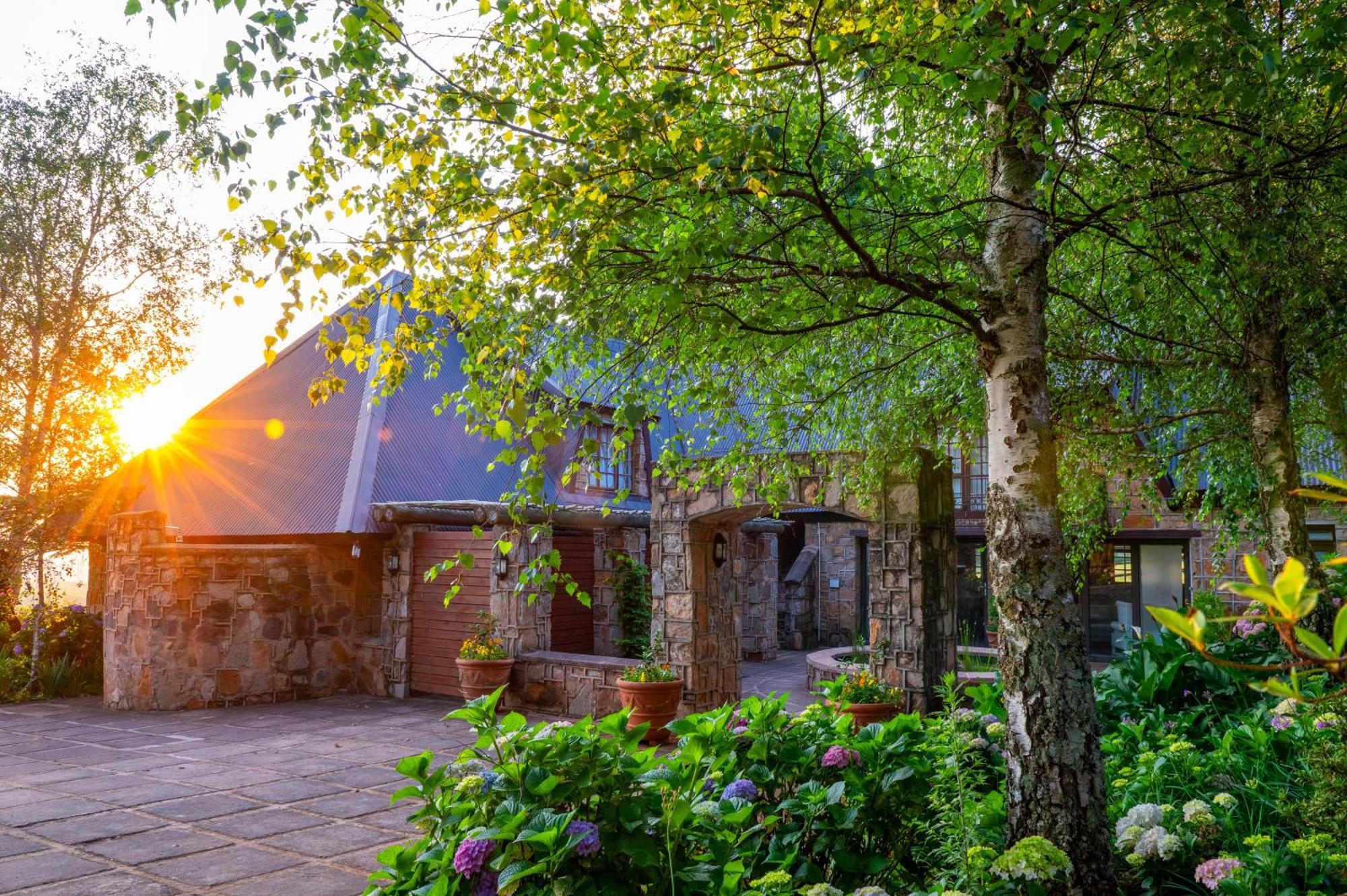 Walkersons Hotel & Spa Dullstroom Esterno foto