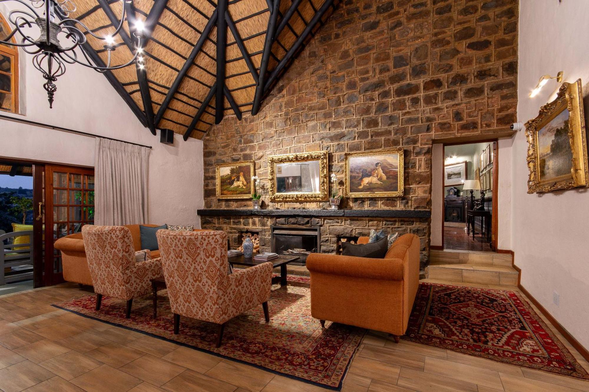 Walkersons Hotel & Spa Dullstroom Esterno foto