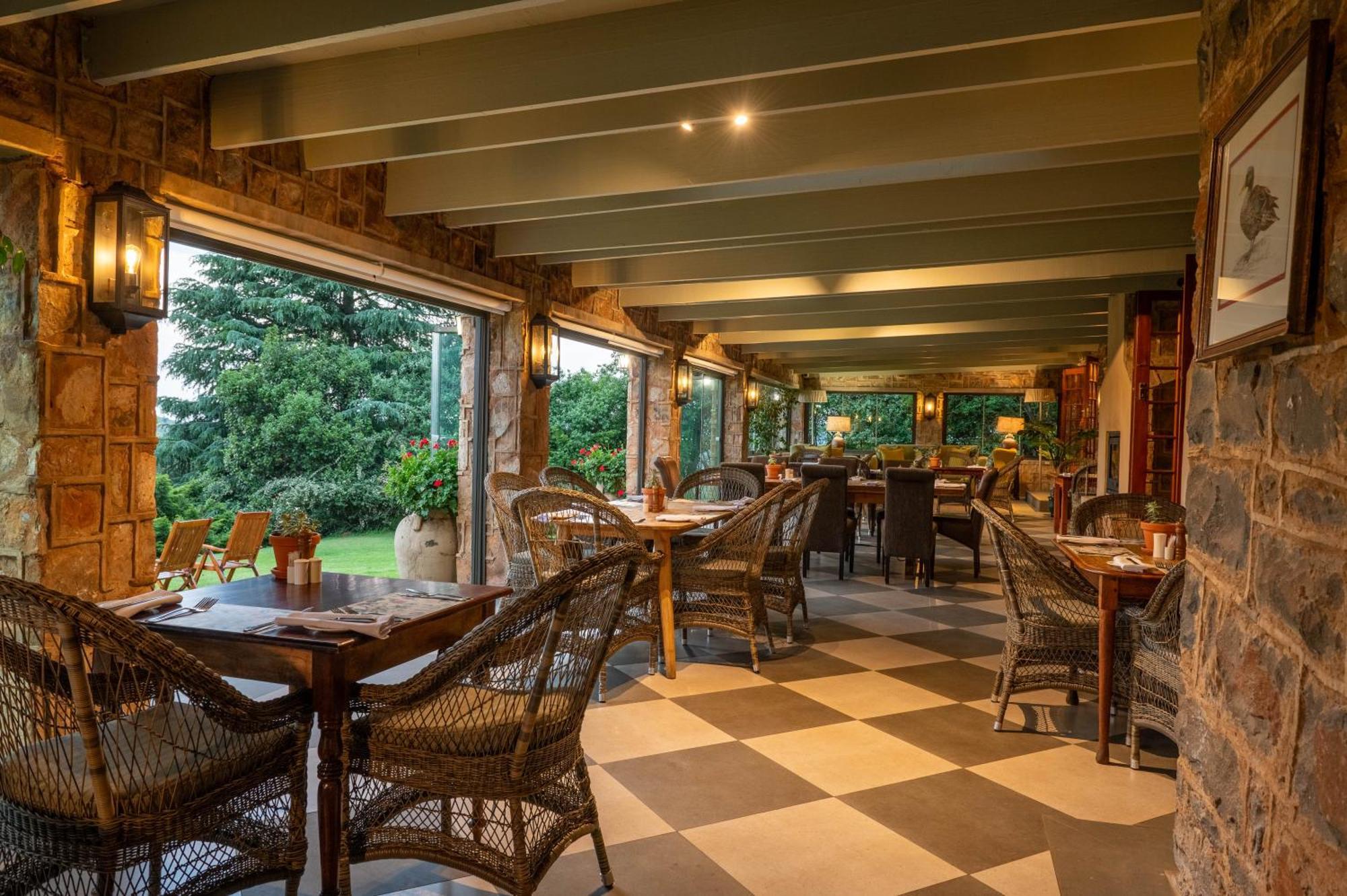 Walkersons Hotel & Spa Dullstroom Esterno foto